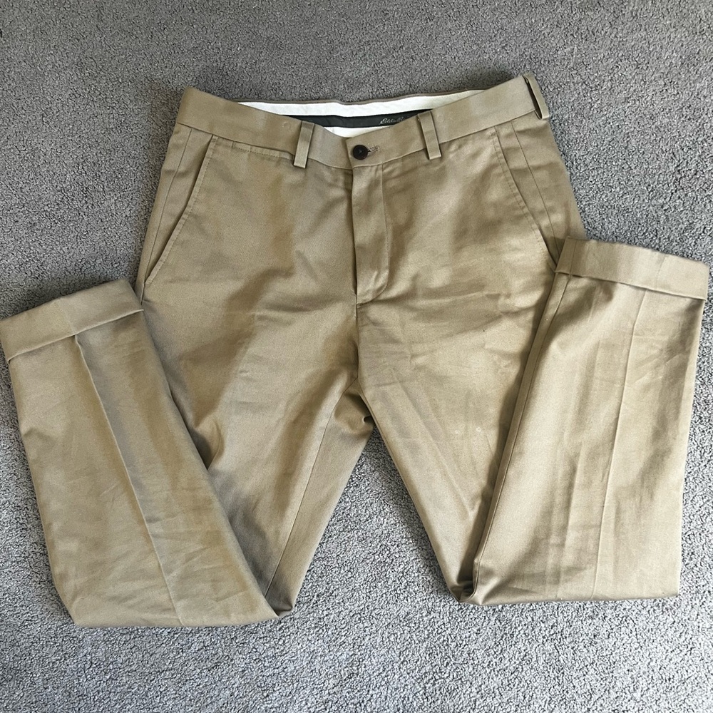 Like New Eddie Bouer Men’s Kahkis